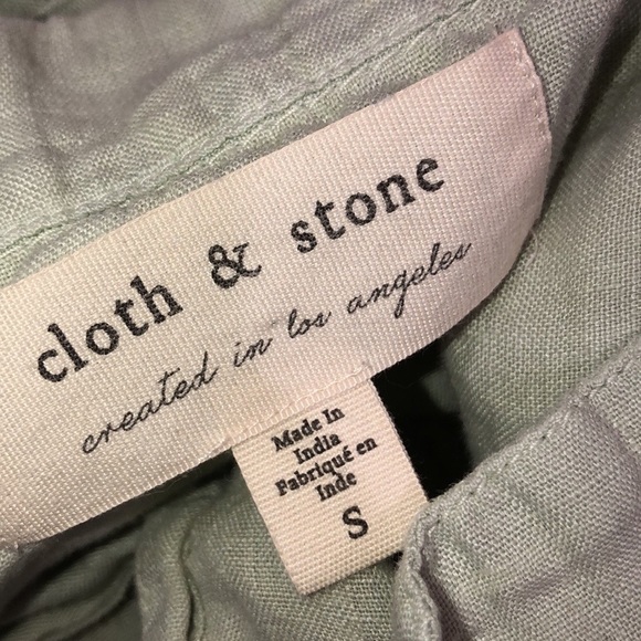 Cloth & Stone small green linen tie front top - Picture 3 of 6